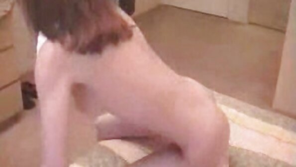Lasă-mă să te mușc filme porno cu grase batrane de cur.