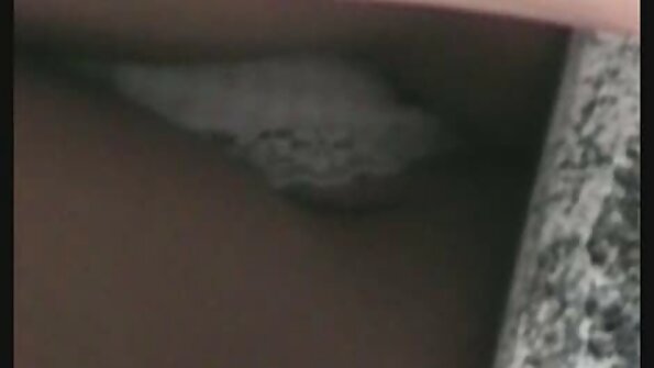 Pură plăcere feminină! Orgasme tremurătoare nesfârșite, o păsărică atât porno cu batrane de nerăbdătoare.