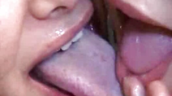 Linge clitoris și aproape sex cu babe bătrâne orgasm feminin real.
