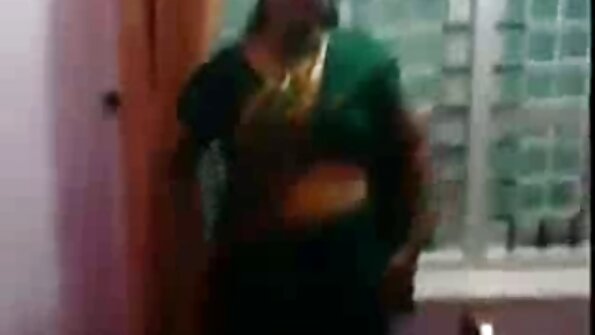 Seara mea xxx cu batrane la hostel după ce m-am mutat la MSC.